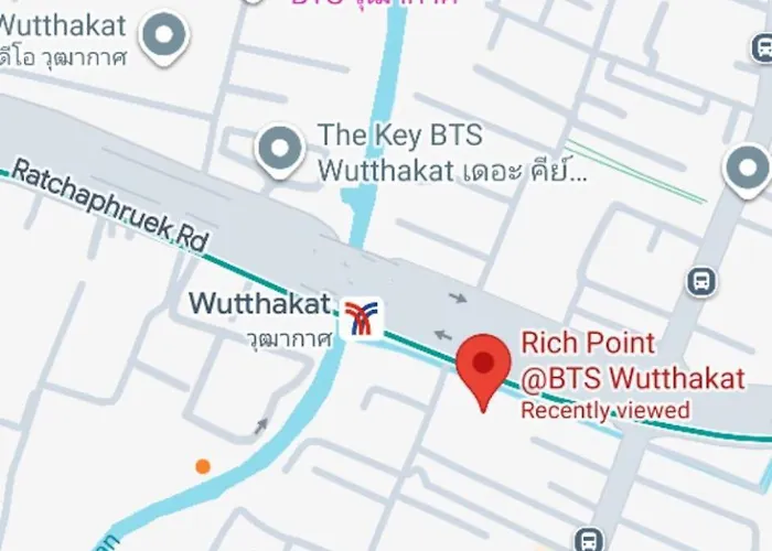 Lägenhet Cozy At Bts Wutthakat Icon Siam, Bangkok